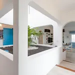 Villa Angela, Piscina Privada Climatizada Y Vistas Al Mar Cerca De Puerto Del Carmen 1200 Metros A Tu Disposicion *