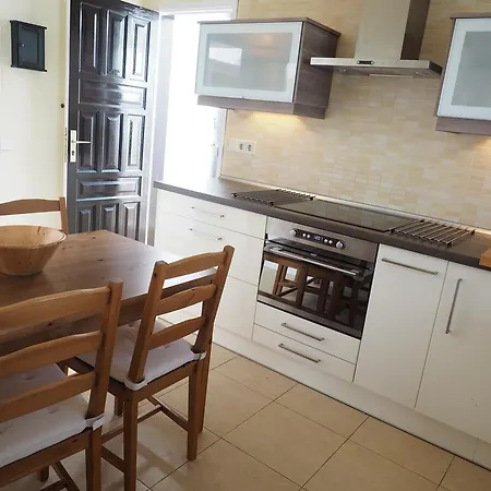 Angela, Piscina Privada Climatizada Y Vistas Al Mar Cerca De Puerto Del Carmen 1200 Metros A Tu Disposicion Villa *