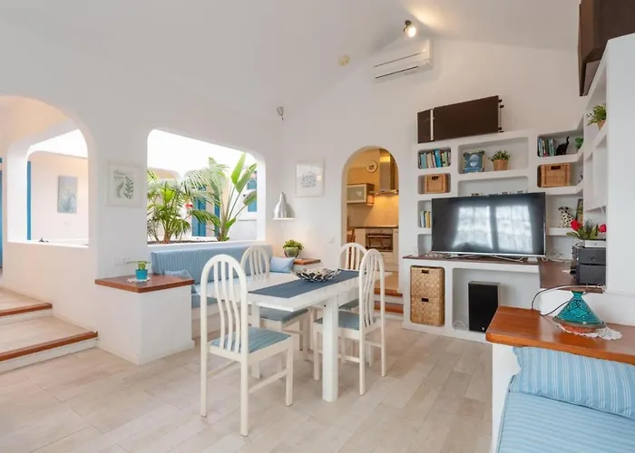 Villa Angela, Piscina Privada Climatizada Y Vistas Al Mar Cerca De Puerto Del Carmen 1200 Metros A Tu Disposicion