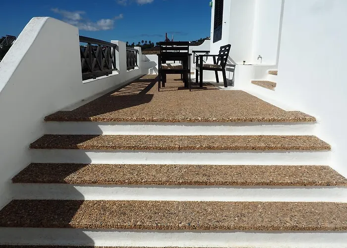 Angela, Piscina Privada Climatizada Y Vistas Al Mar Cerca De Puerto Del Carmen 1200 Metros A Tu Disposicion Villa *