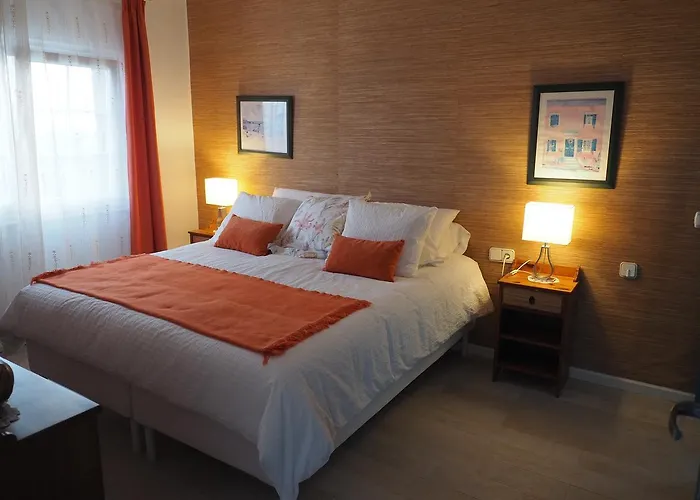 Angela, Piscina Privada Climatizada Y Vistas Al Mar Cerca De Puerto Del Carmen 1200 Metros A Tu Disposicion