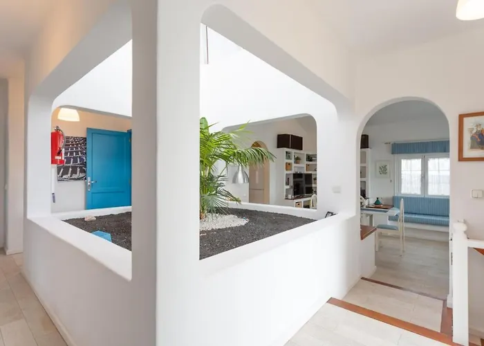 Villa Angela, Piscina Privada Climatizada Y Vistas Al Mar Cerca De Puerto Del Carmen 1200 Metros A Tu Disposicion *