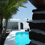 Angela, Piscina Privada Climatizada Y Vistas Al Mar Cerca De Puerto Del Carmen 1200 Metros A Tu Disposicion Villa Mácher