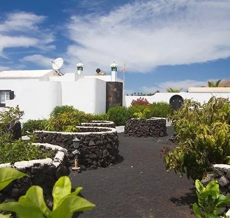 Villa Angela, Piscina Privada Climatizada Y Vistas Al Mar Cerca De Puerto Del Carmen 1200 Metros A Tu Disposicion Mácher