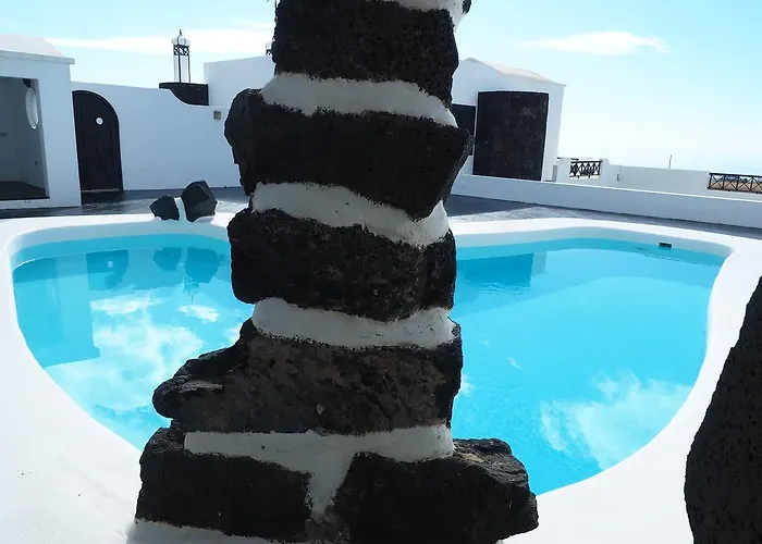 Angela, Piscina Privada Climatizada Y Vistas Al Mar Cerca De Puerto Del Carmen 1200 Metros A Tu Disposicion * Mácher