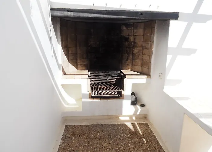 Angela, Piscina Privada Climatizada Y Vistas Al Mar Cerca De Puerto Del Carmen 1200 Metros A Tu Disposicion Mácher